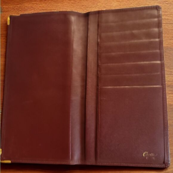 Cartier Bordeaux Bifold Long Wallet in EUC - Picture 11 of 13